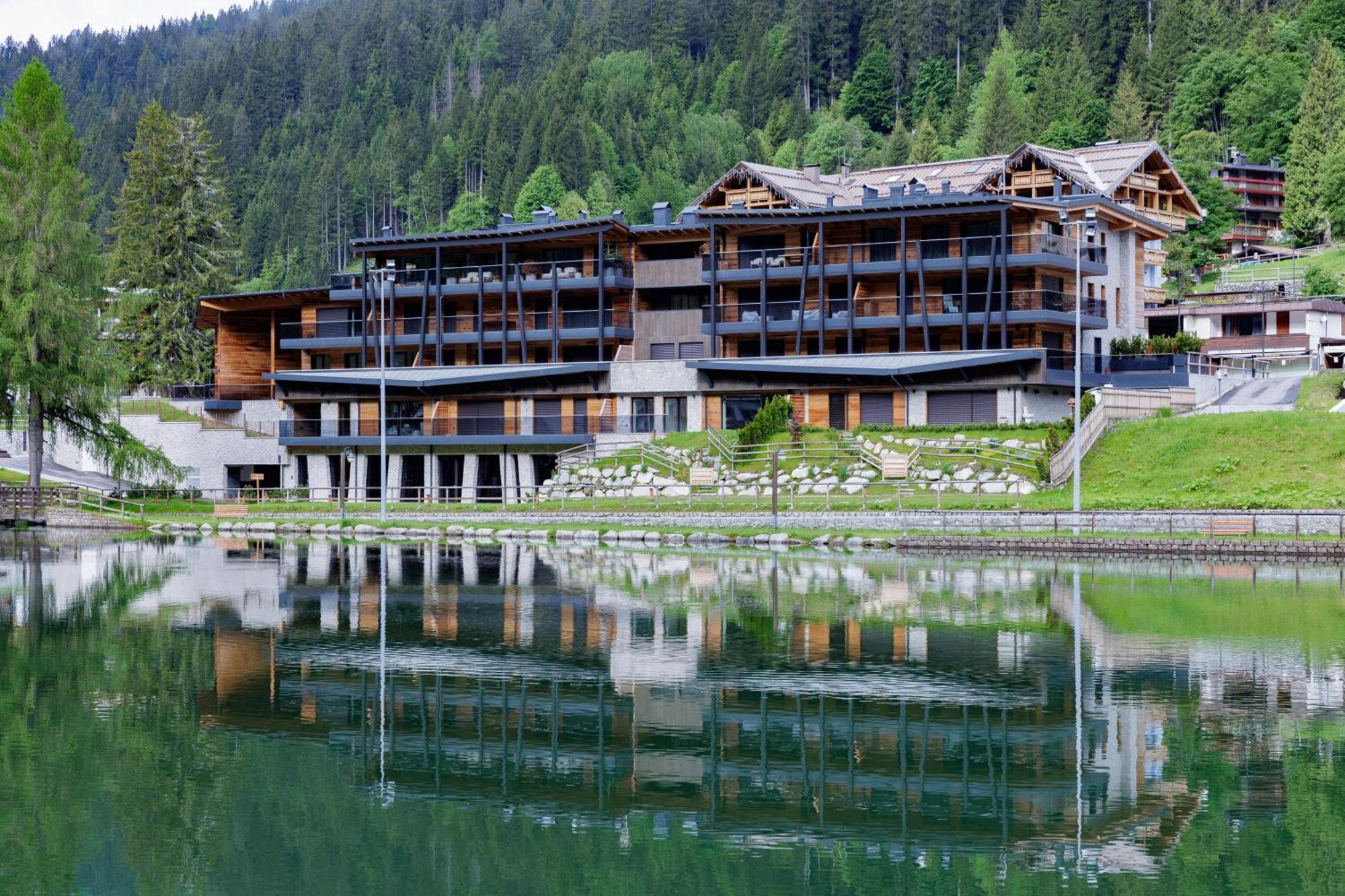 Апартаменты Campiglio Wood Мадонна-ди-Кампильо Экстерьер фото